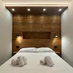 Hostdomus- Bear Apartamento Sestriere