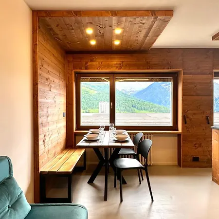 Hostdomus- Bear Apartment